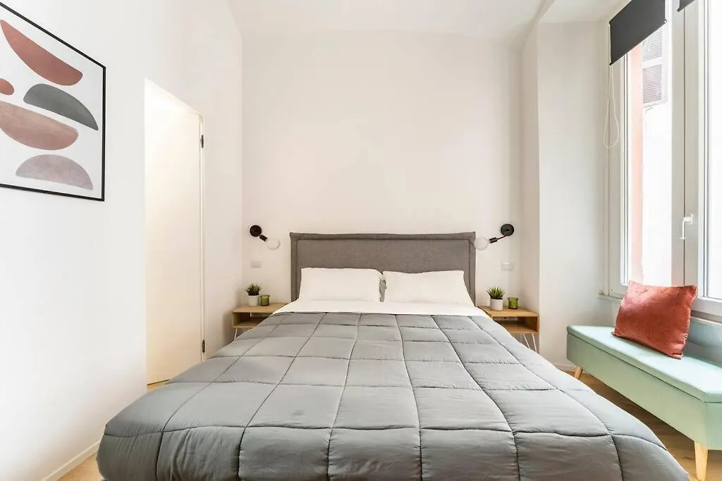 Modern Loft Trastevere Rome Apartment